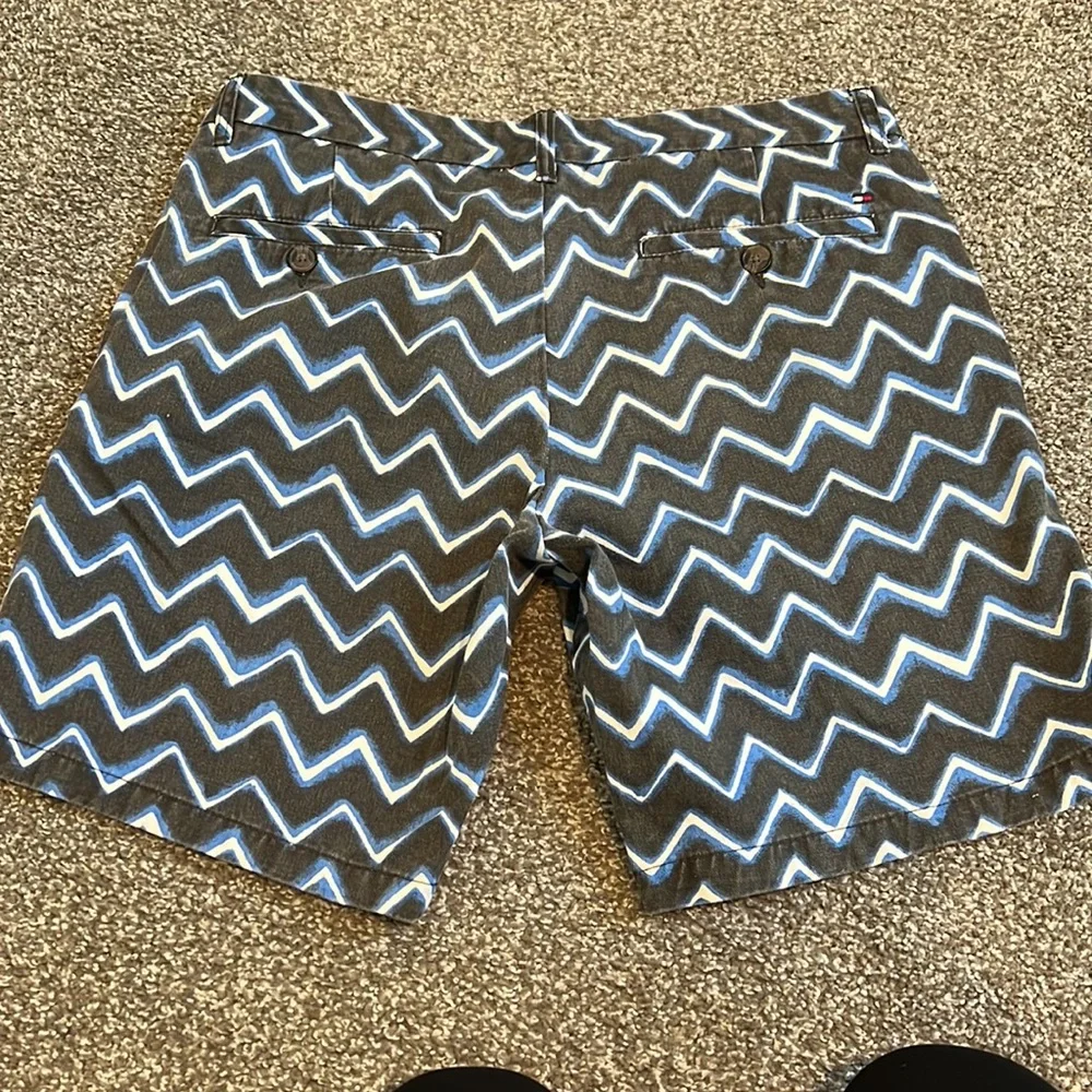 Tommy Hilfiger Mens Shorts - Picture 5 of 5